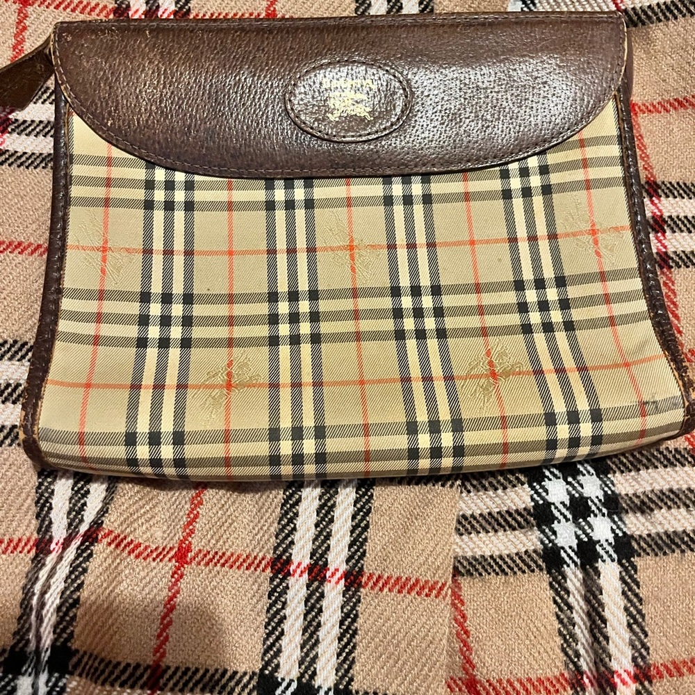 Vintage Burberry Nova chek clutch